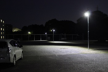 せみ　ソーラーライト　LED照明　駐車場